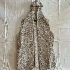 Love Tree Hooded Vest